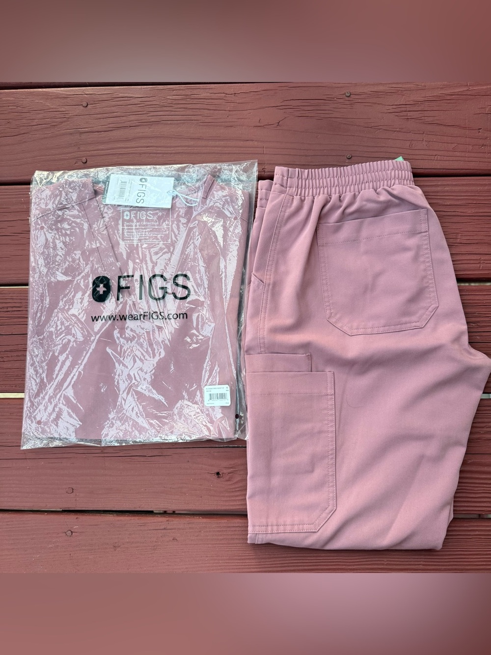 Figs Mineral Mauve Set